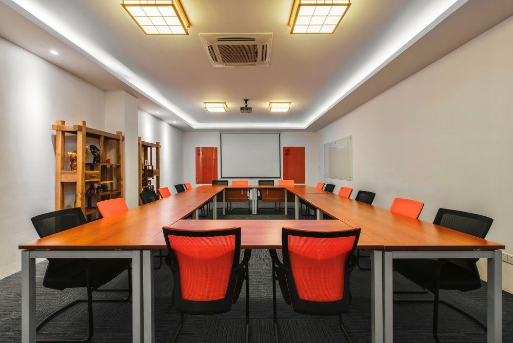 Grosser Konferenzraum